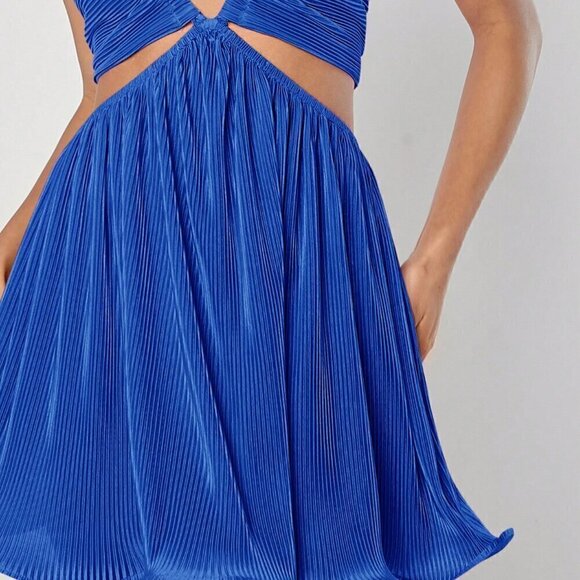 Blue Sexy Women's Plisse Cut Out Tie Backless Dress - Picture 4 of 8